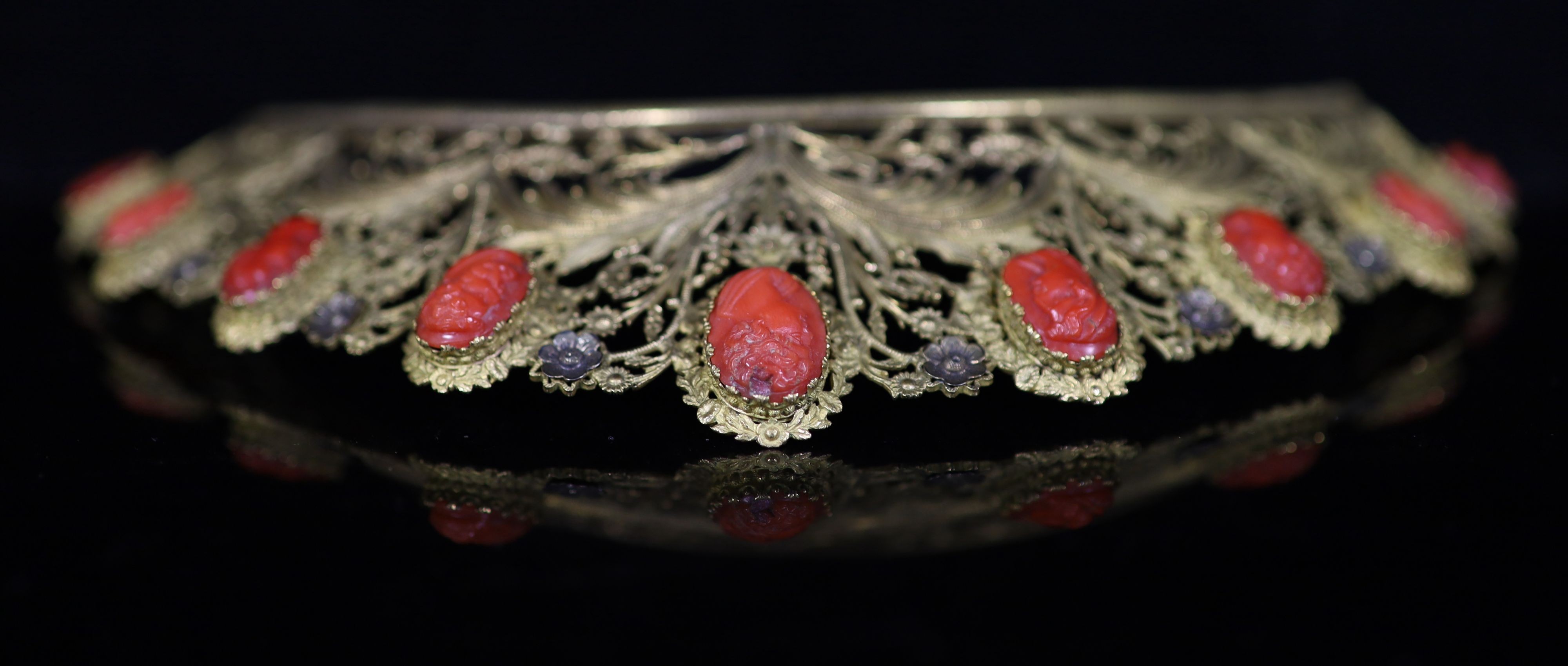 A Regency gilt metal/pinchbeck and graduated nine stone coral set tiara